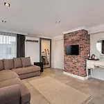 Azuu Boutique Hotell