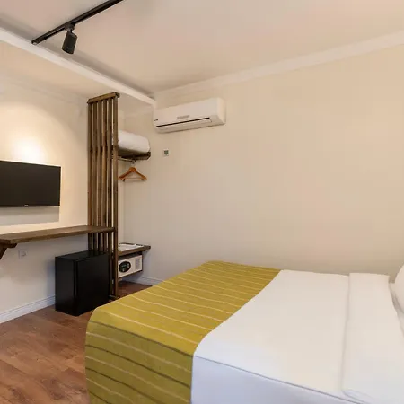 Hotel Azuu Boutique 3*