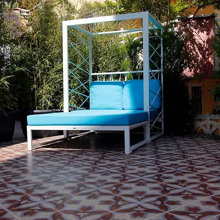 Hotell Azuu Boutique