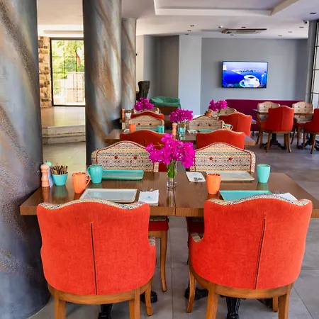 Azuu Boutique Hotell Antalya
