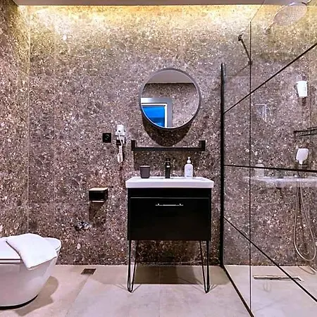 Azuu Boutique Hotel