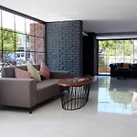Azuu Boutique Отель
