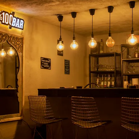 فندق Azuu Boutique 3*