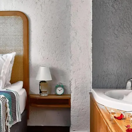 Azuu Boutique Hotel